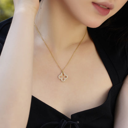 [AuraEcho]Four-Leaf Clover Hollow Design Exquisite Necklace