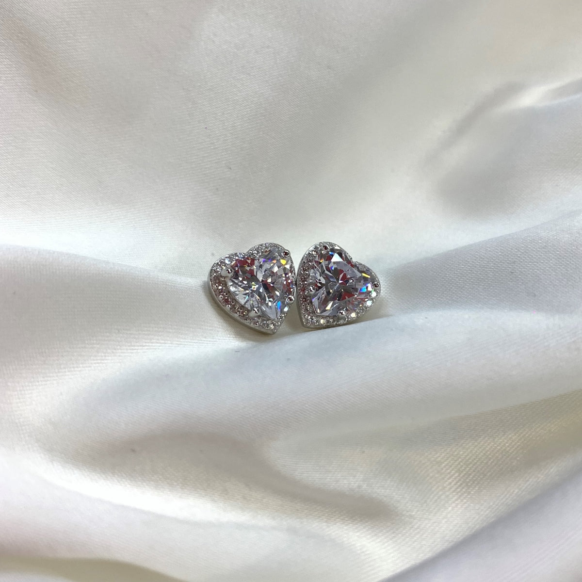 [AuraEcho]Sparkling Heart Shape Lover Earrings
