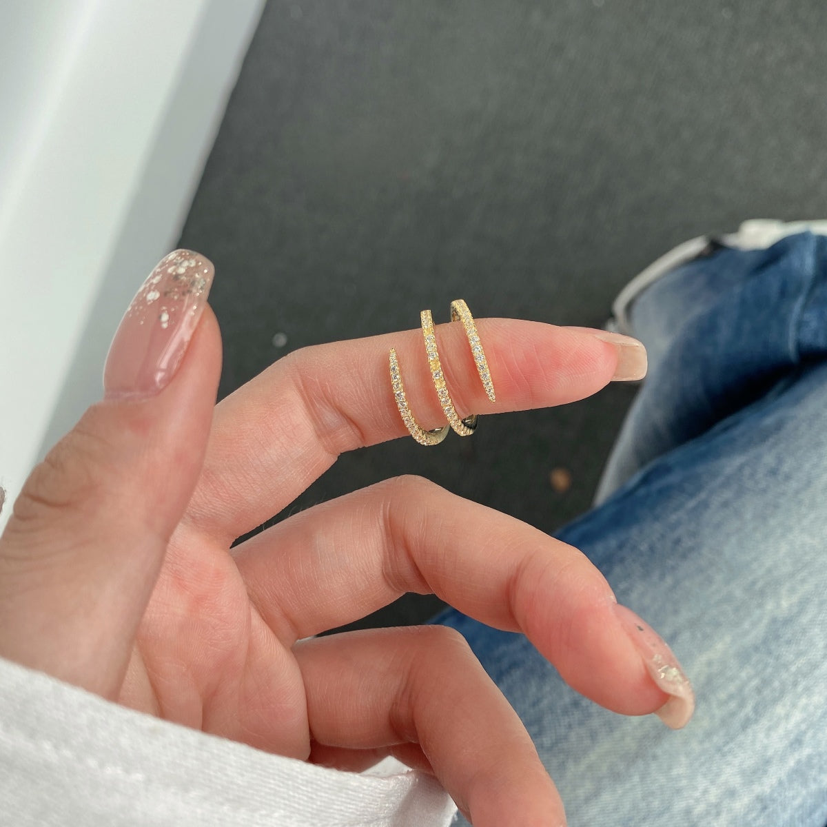 [AuraEcho]Unique Vibrant Entangle Daily Ring