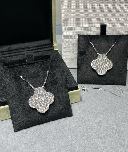[AuraEcho]CLOVER 25MM LARGE PENDANT DIAMOND PAVED SILVER NECKLACE