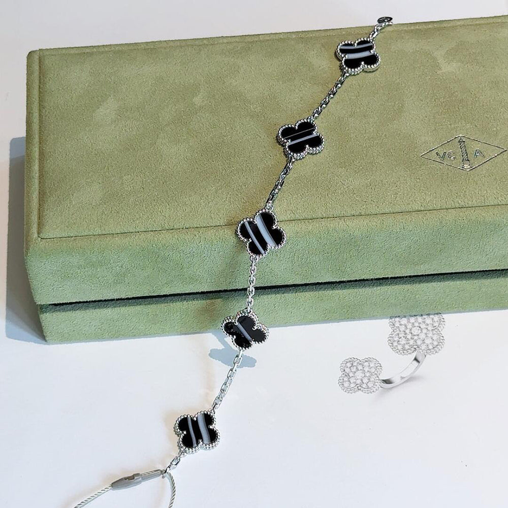 [AuraEcho]CLOVER 5 MOTIF VEINED ONYX BRACELET SILVER